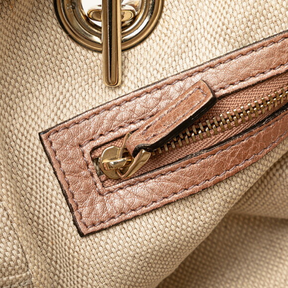 GUCCI Authentic Pink Leather Shoulder Bag - Picture 10 of 14